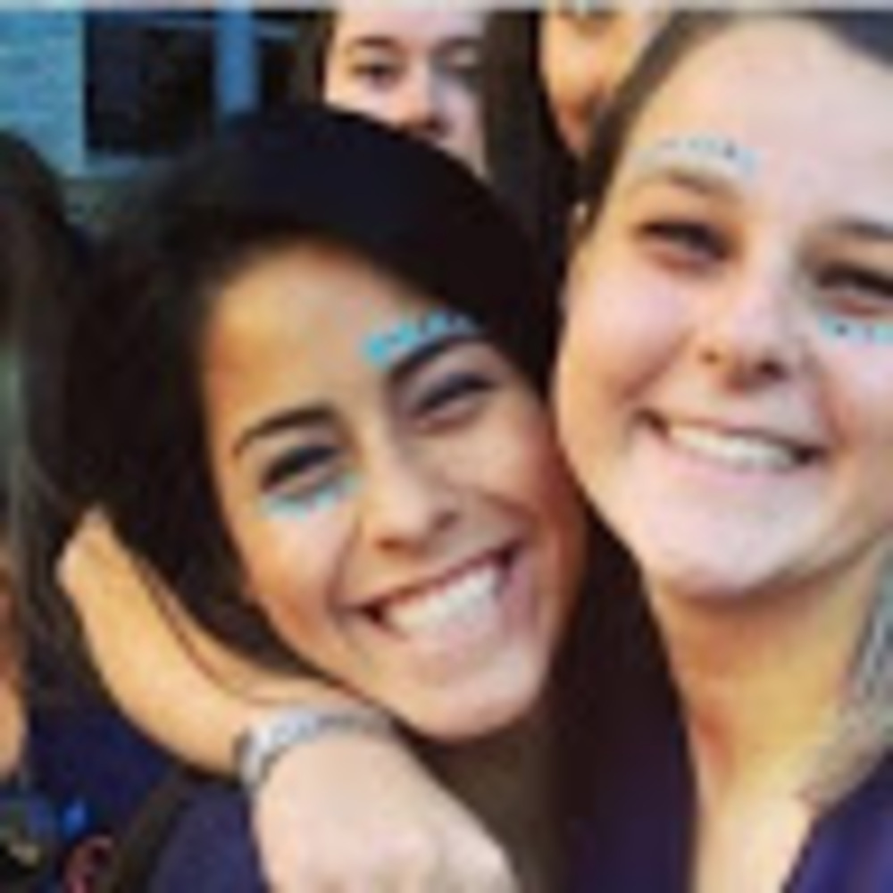 Meet your Posher, Paola